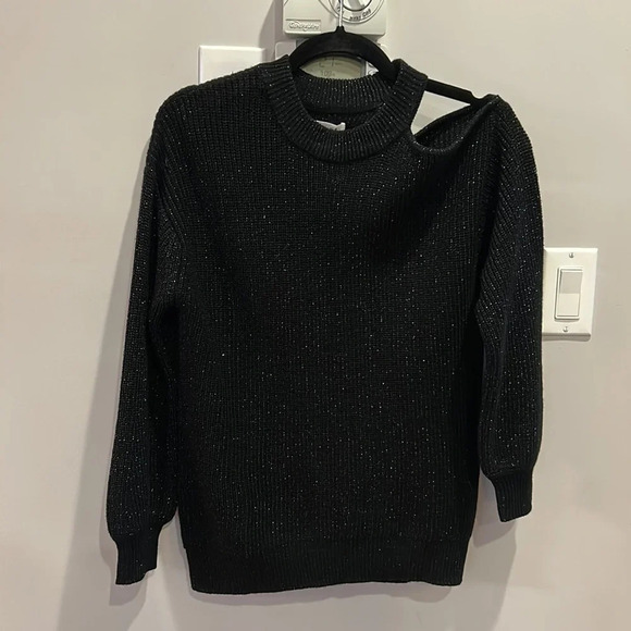 Velvet By Graham & Spencer  Adrienne Cold Shoulder Sweater Black Metallic - Picture 6 of 9